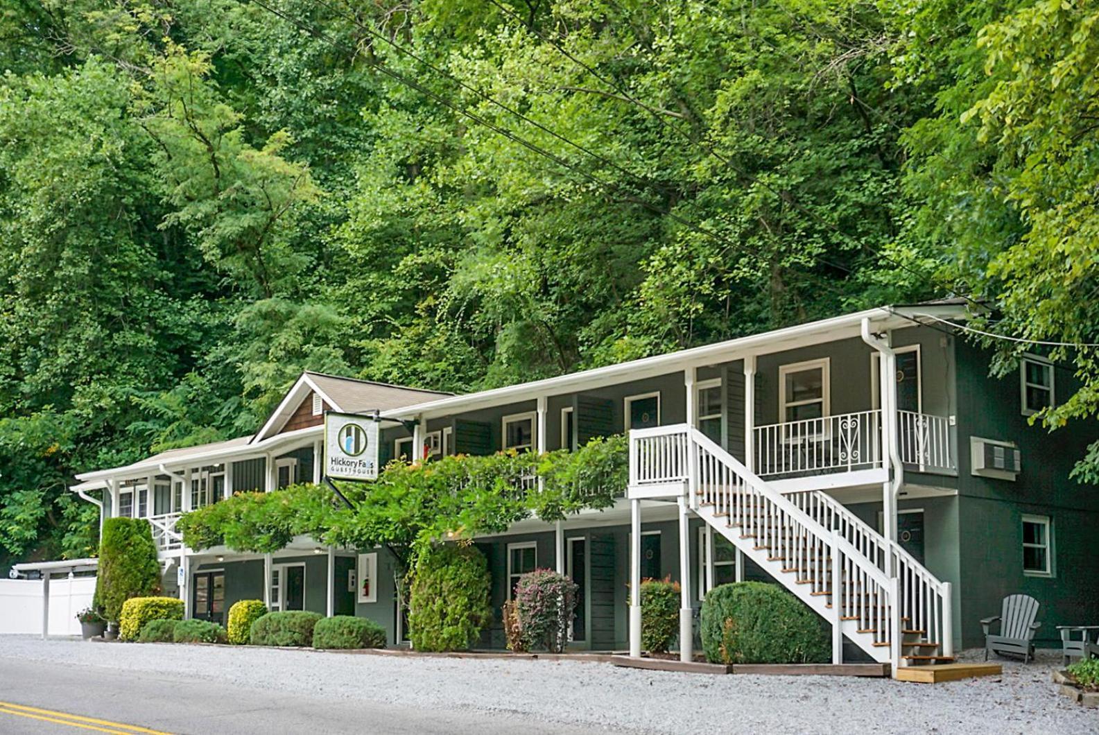 Hickory Falls Inn Chimney Rock Esterno foto